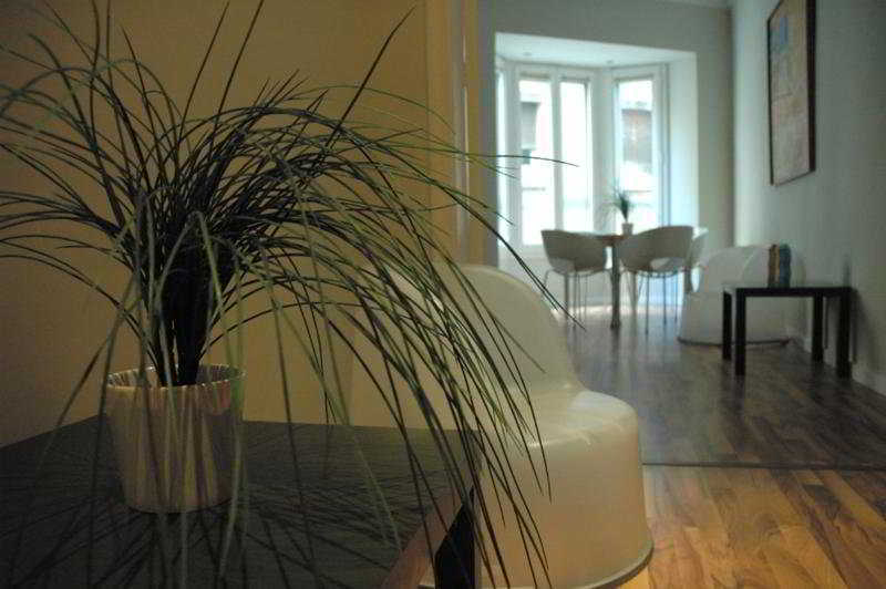 Short Stay Group Gracia Serviced Apartments Barcelona Eksteriør bilde