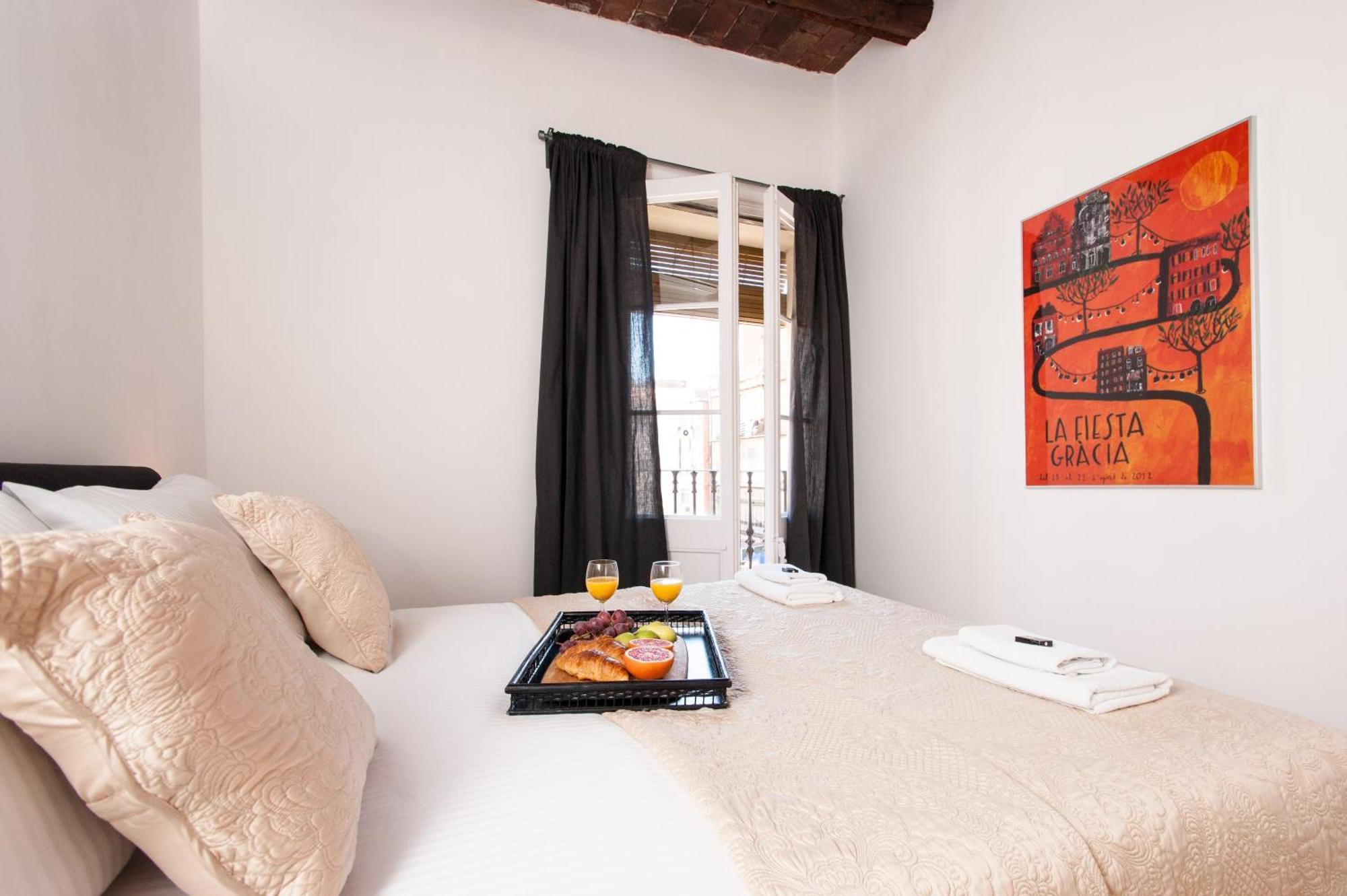 Short Stay Group Gracia Serviced Apartments Barcelona Eksteriør bilde