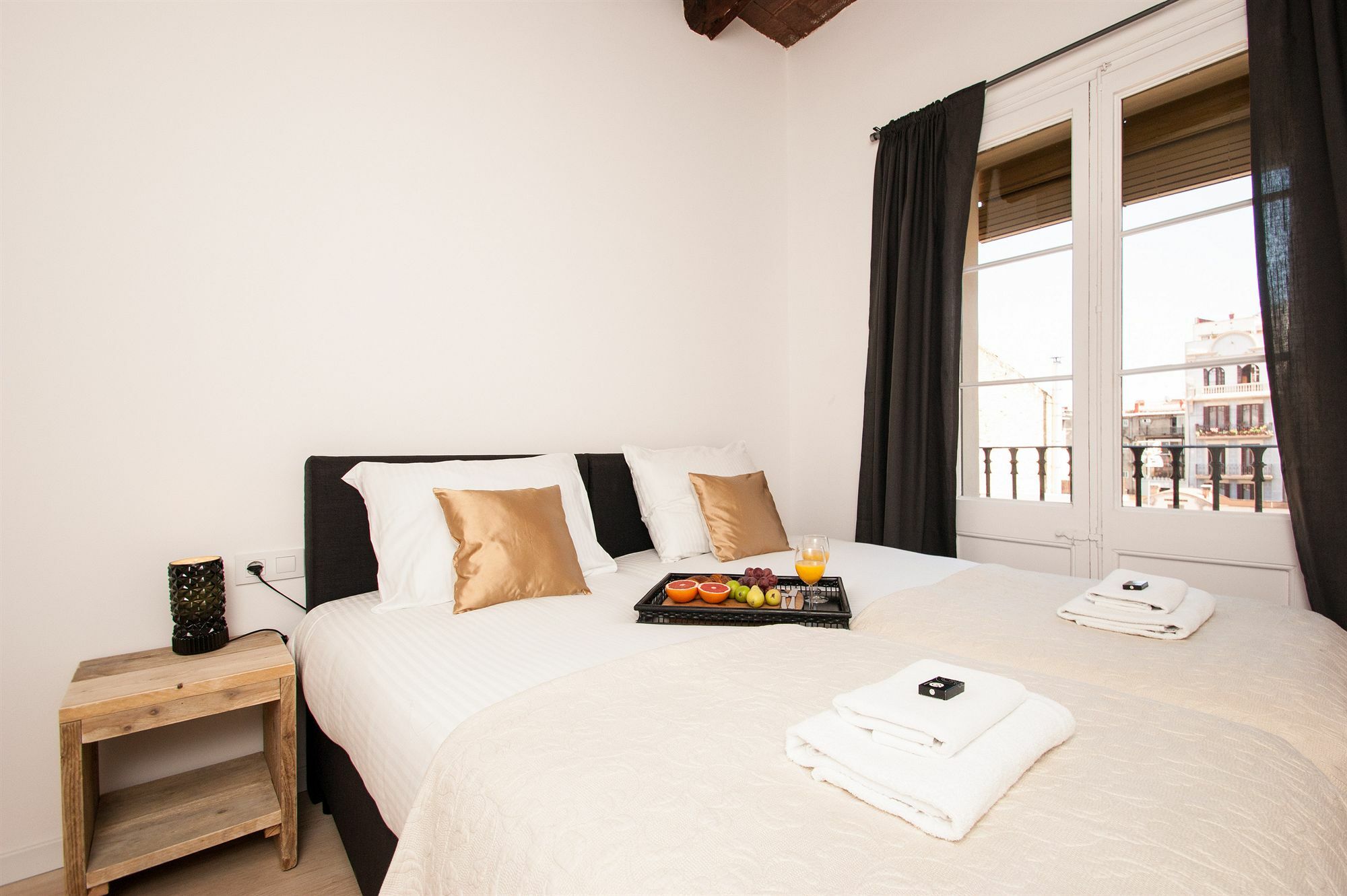 Short Stay Group Gracia Serviced Apartments Barcelona Eksteriør bilde